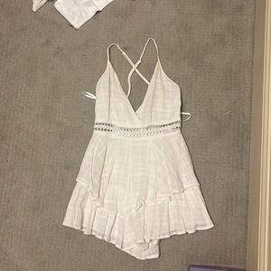 White flow romper